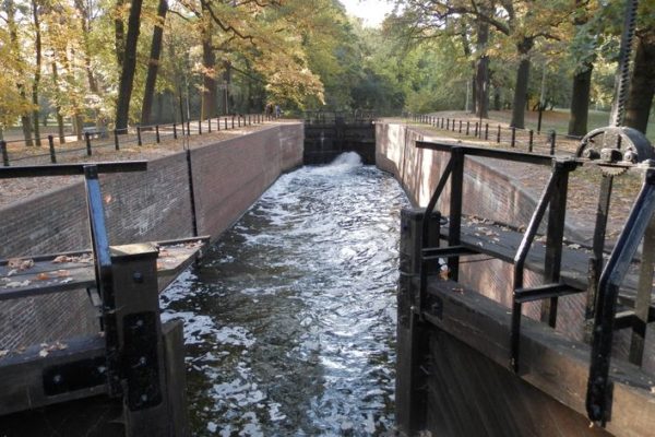 Śluza na Starym Kanale